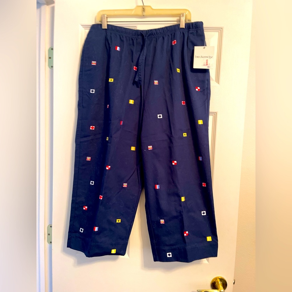 Womenswear Capris